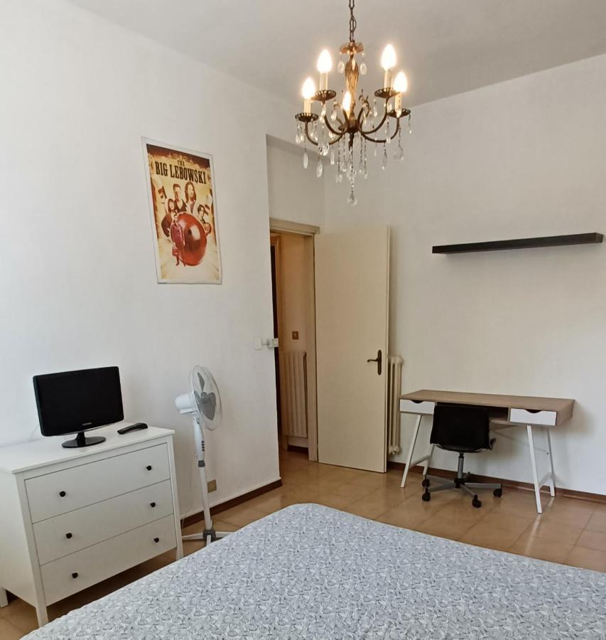 Luminosissimo Appartamento Viareggio Centro Экстерьер фото